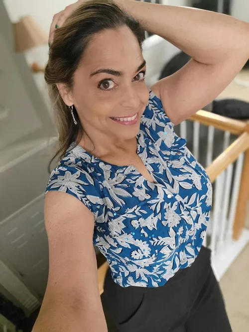 It's Monday but I'm still happy