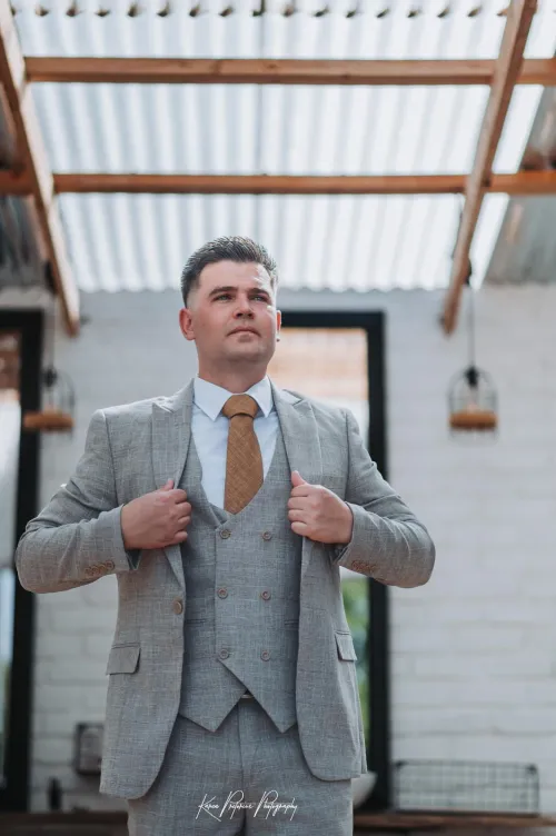 Jupiter Area , 30 straight male , looking for a female friend [review]