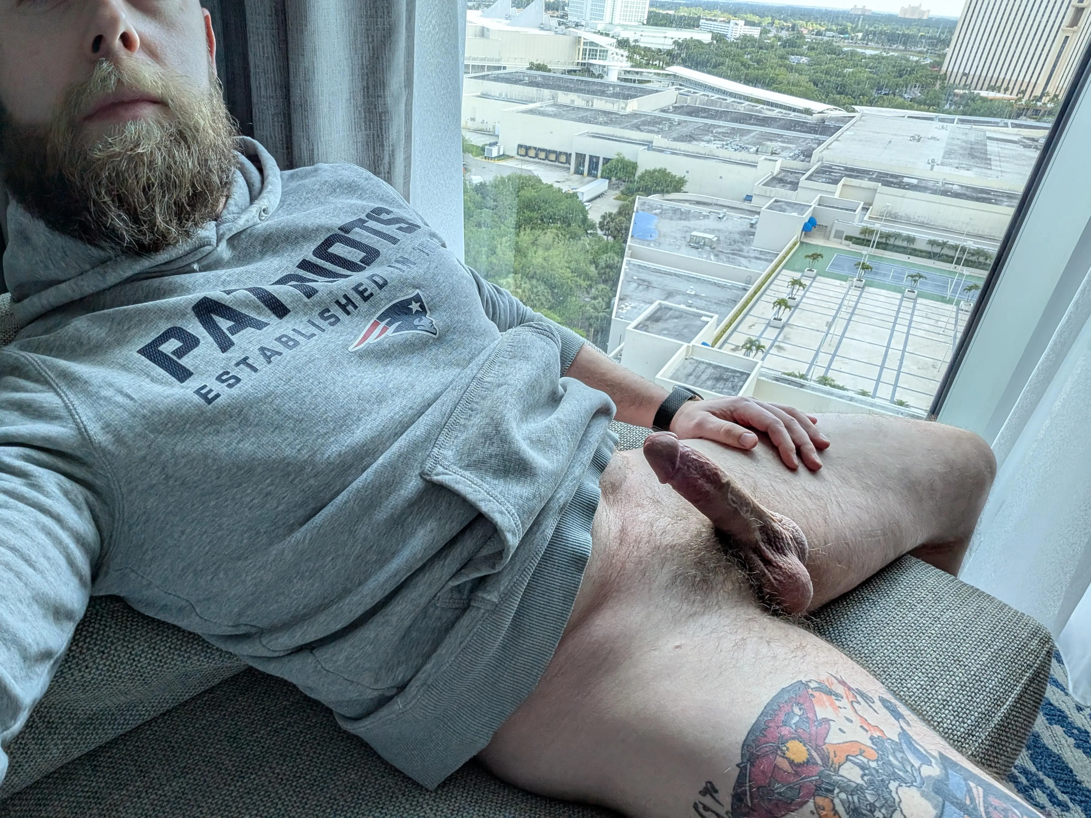 Something about hotel rooms just makes me want to jerk off...