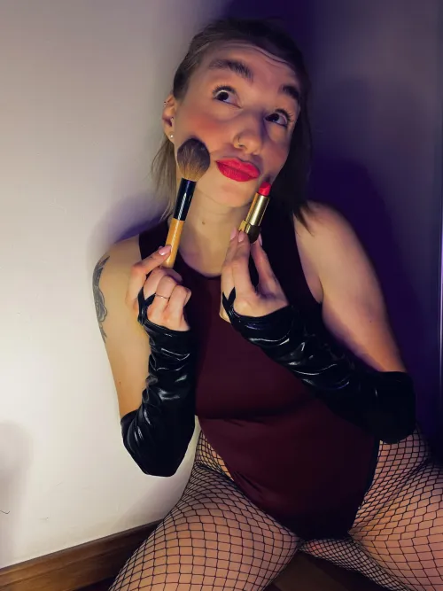 your new favorite lipstick, do you want it?