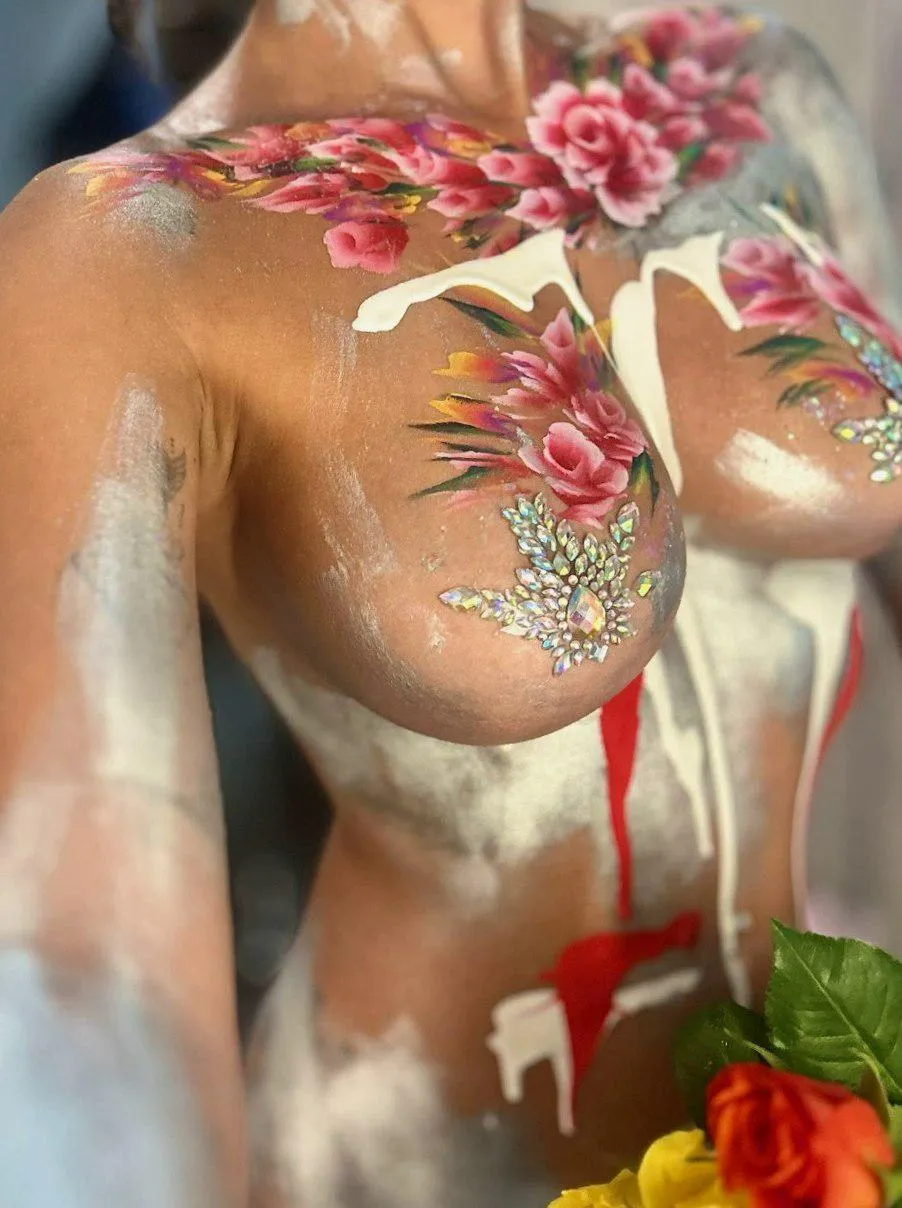 my body is hypnotic if you look too long