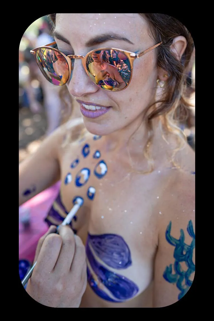 Painting while being painted