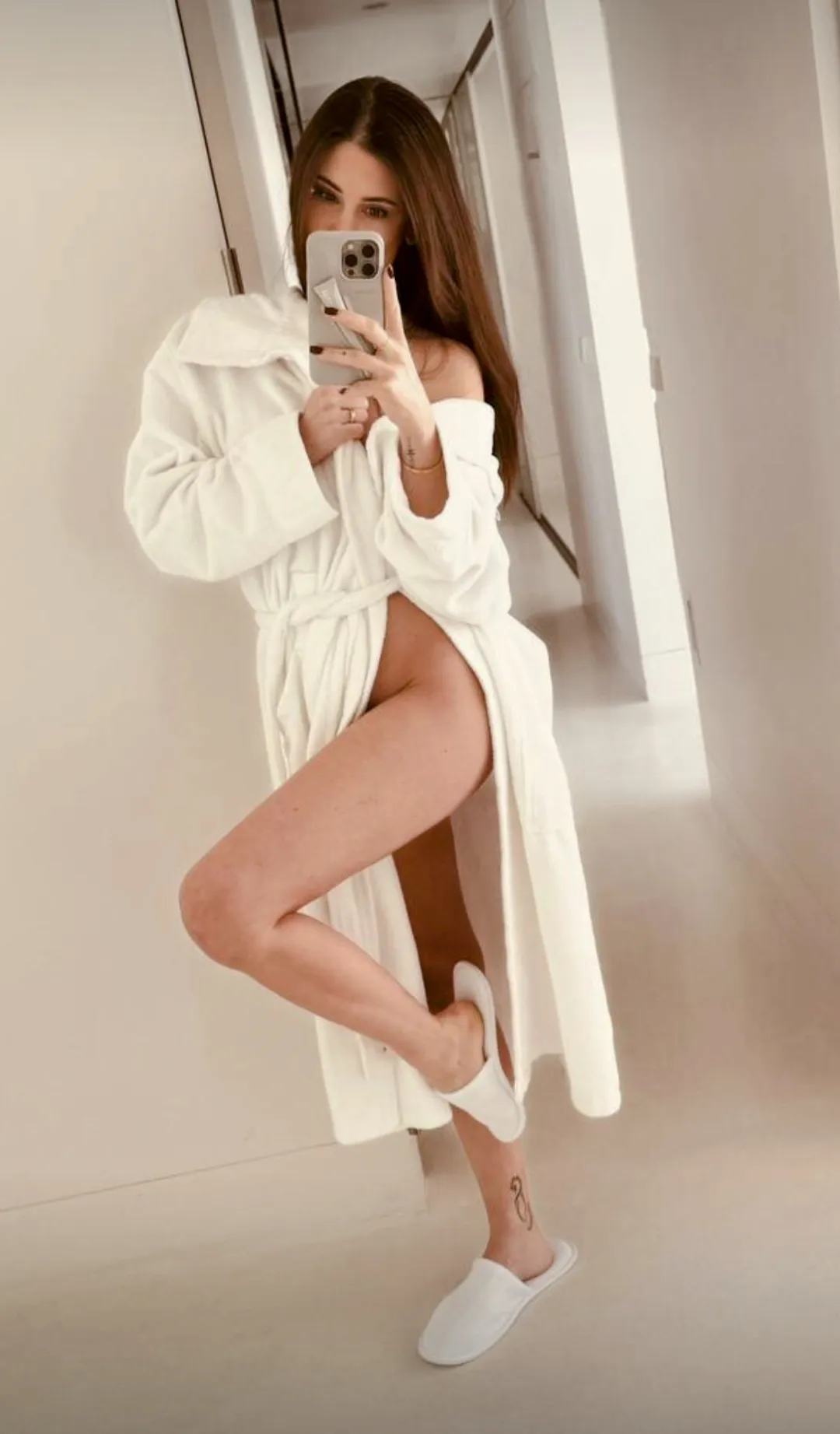 To be jealous of a dressing gown x