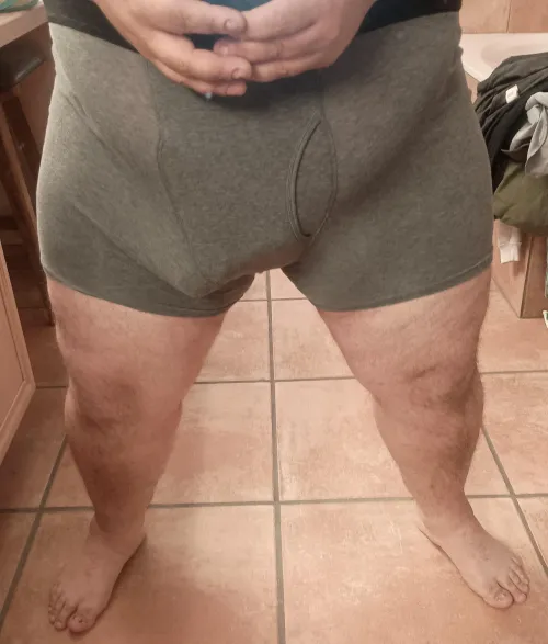 [Selling][US] [$40] Straight, Married Professor. Want to smell my musky cock?