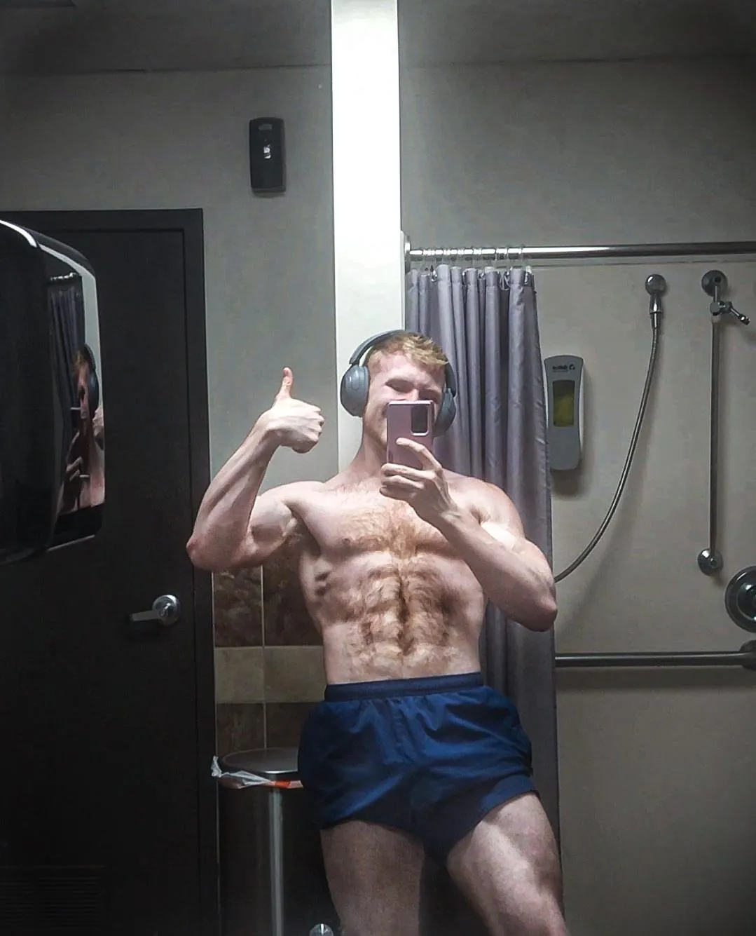 3 months into my cut , I deserve some worship for my dedication!