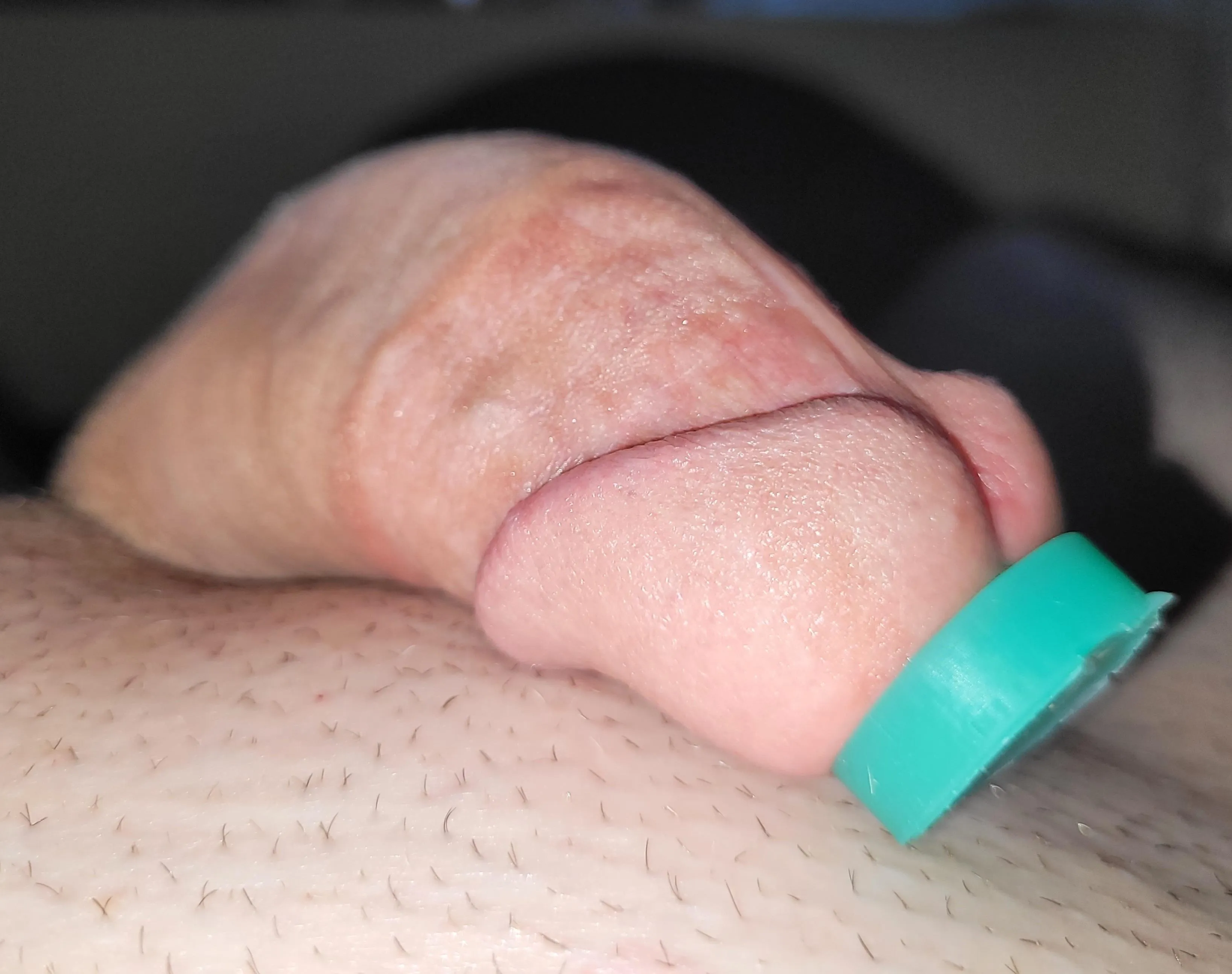 Warming up with a long plug for greater fun later ! 😁