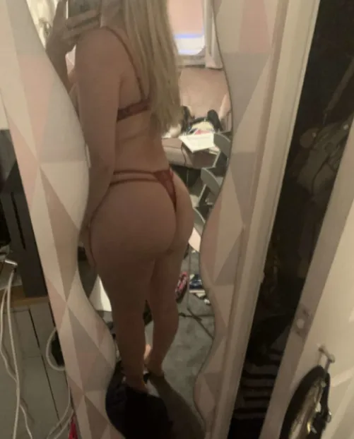 Käsi ylös, jos haluisit olla pikkulutkalle daddy 🙋‍♂️ ❤️