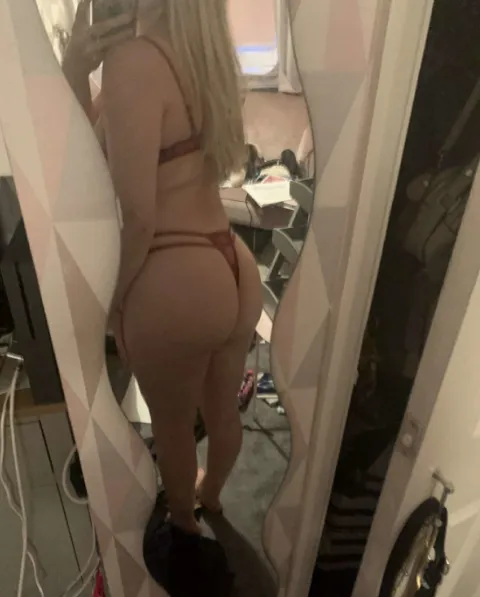 Käsi ylös, jos haluisit olla pikkulutkalle daddy 🙋‍♂️ ❤️