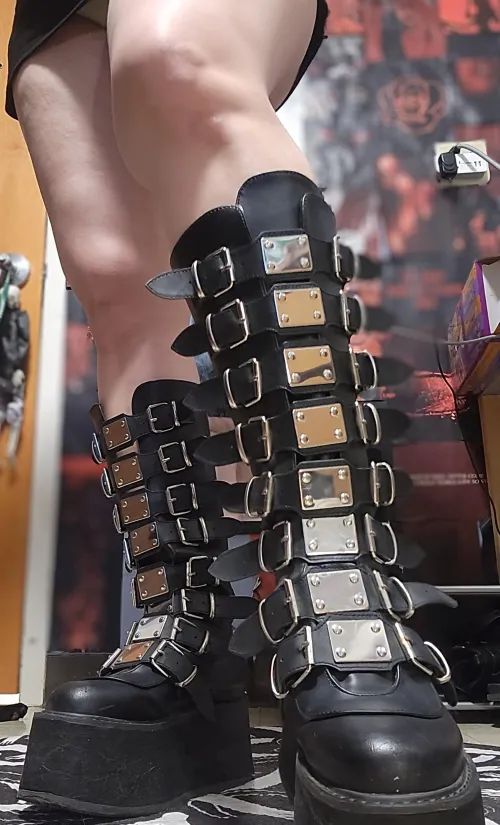 I know you want to pay to be under these