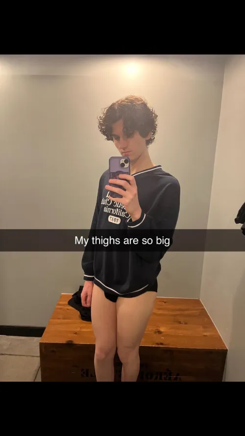 Idk the pic doesn’t do it justice but I thought this looked good and my thighs looked big in it