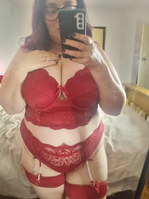 Who wants to help mommy with her bra??