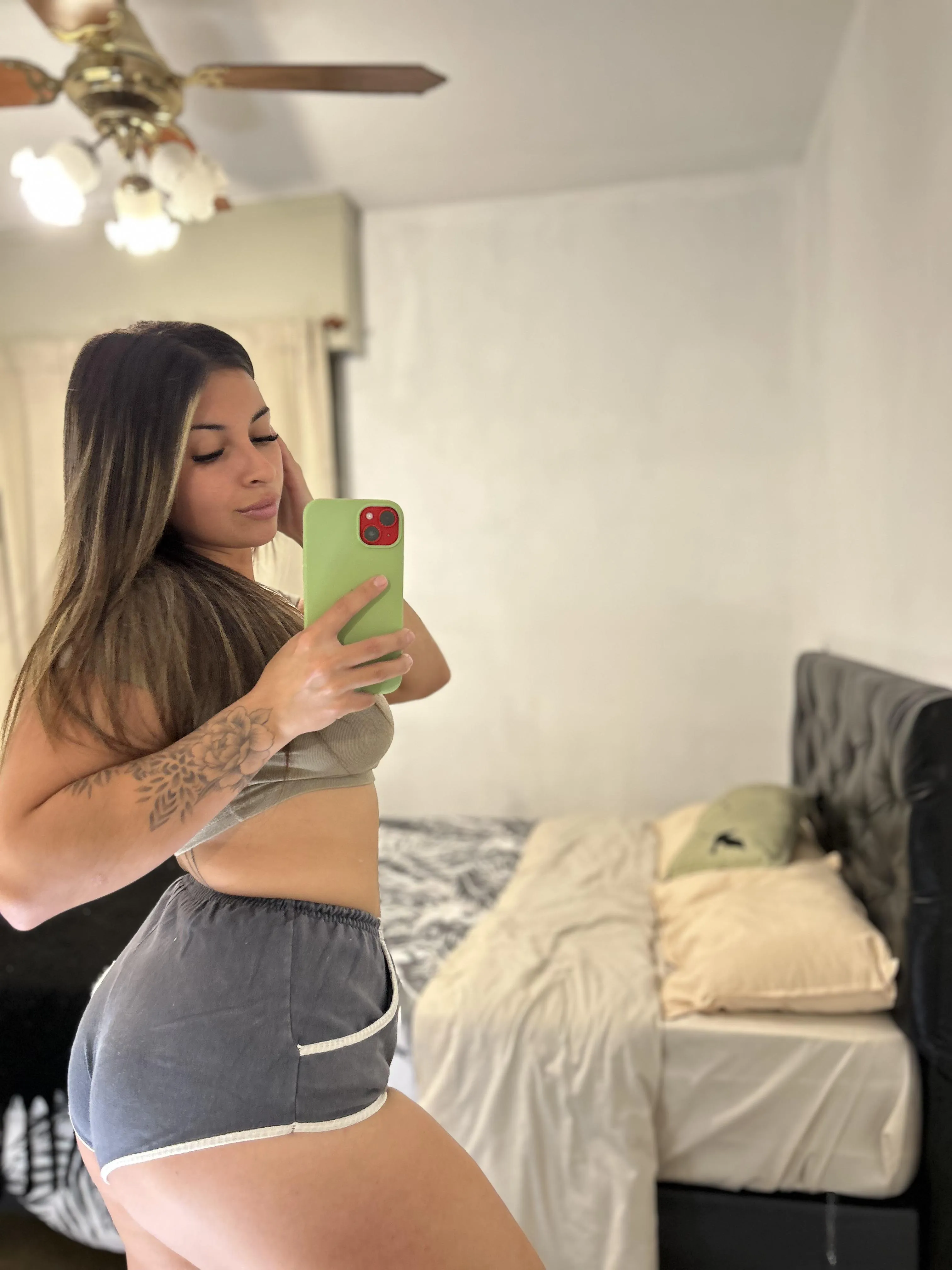 First time here, be nice and do tell how am i looking in this?