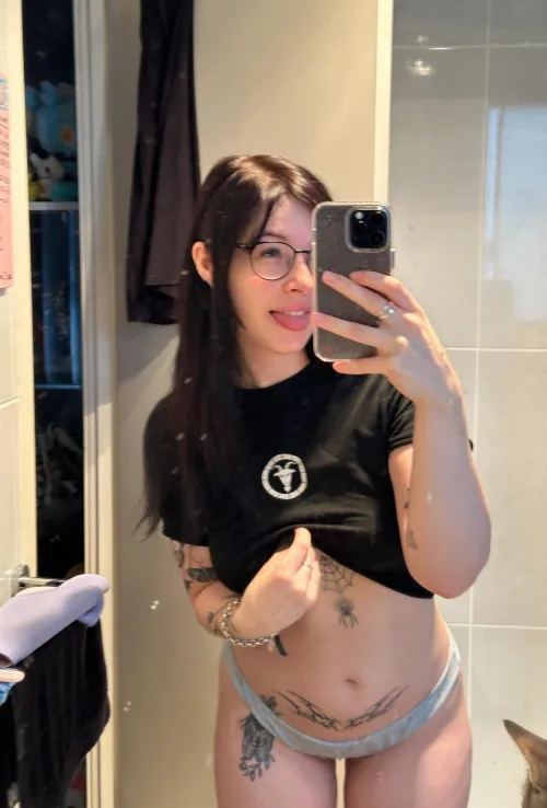 I want to be a good kitty, but I need discipline