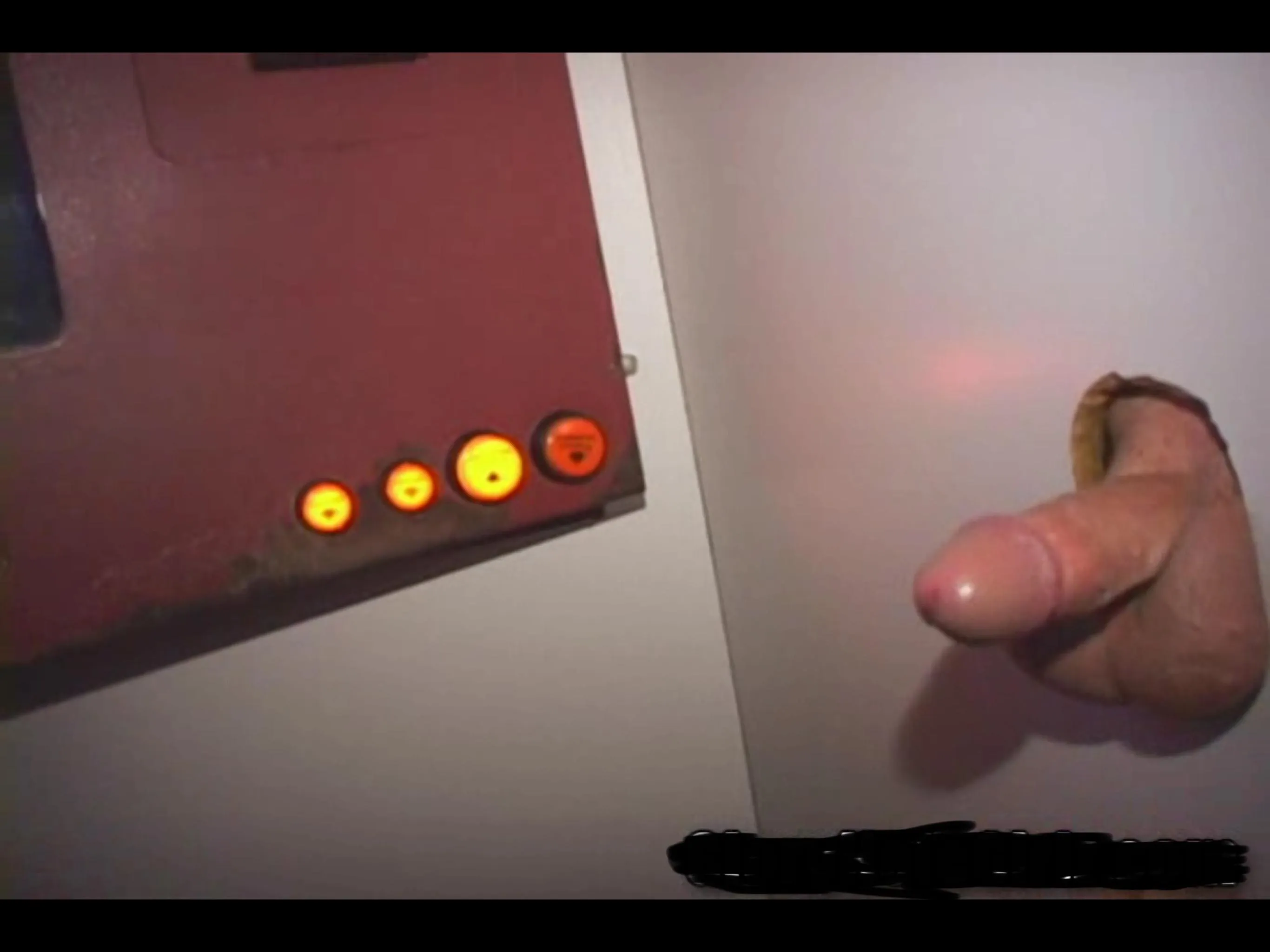 How y’all like Gloryholes with these size holes?