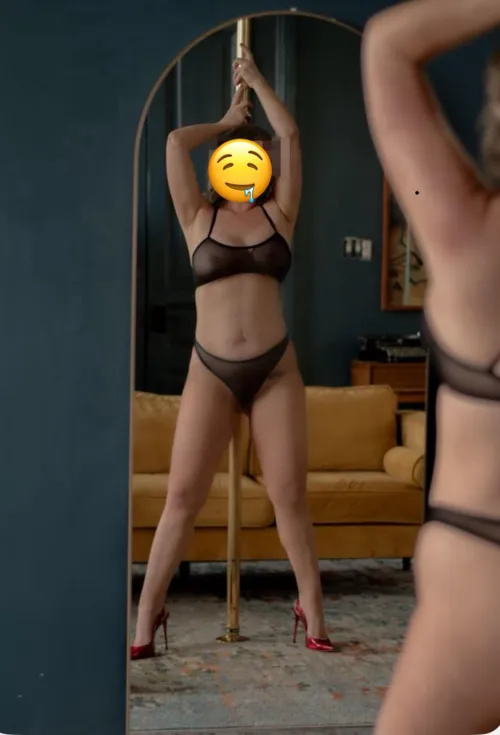 MF4M Looking to have some fun this week or next week in Nola with a clean respectful single male! If interested please send a picture with the dm!