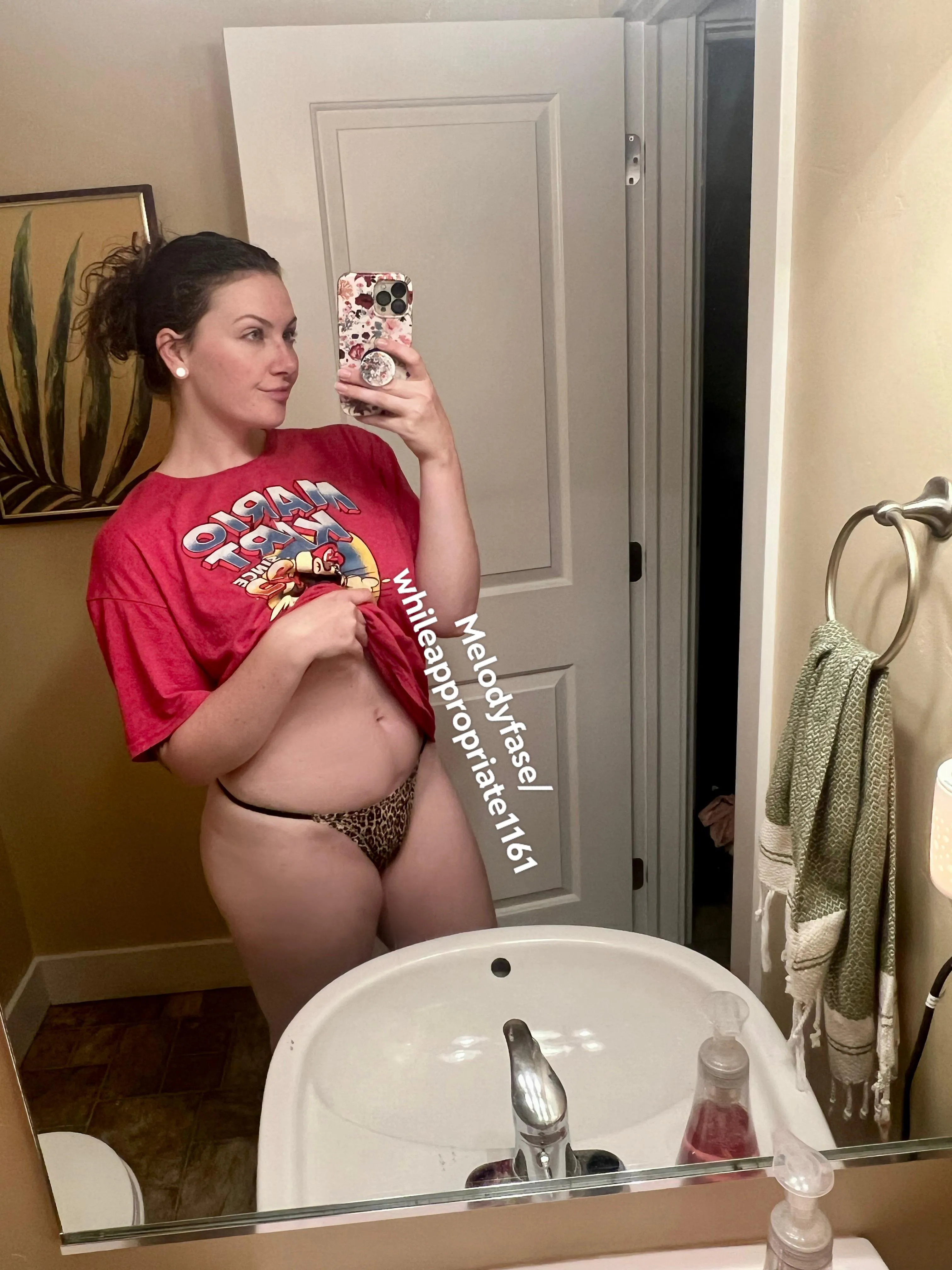 My panties are available! Leopard print g string! Includes a pic, vacuum sealed, and shipping. I wore these pair today and I’ll be wearing them to bed as well! [Selling]