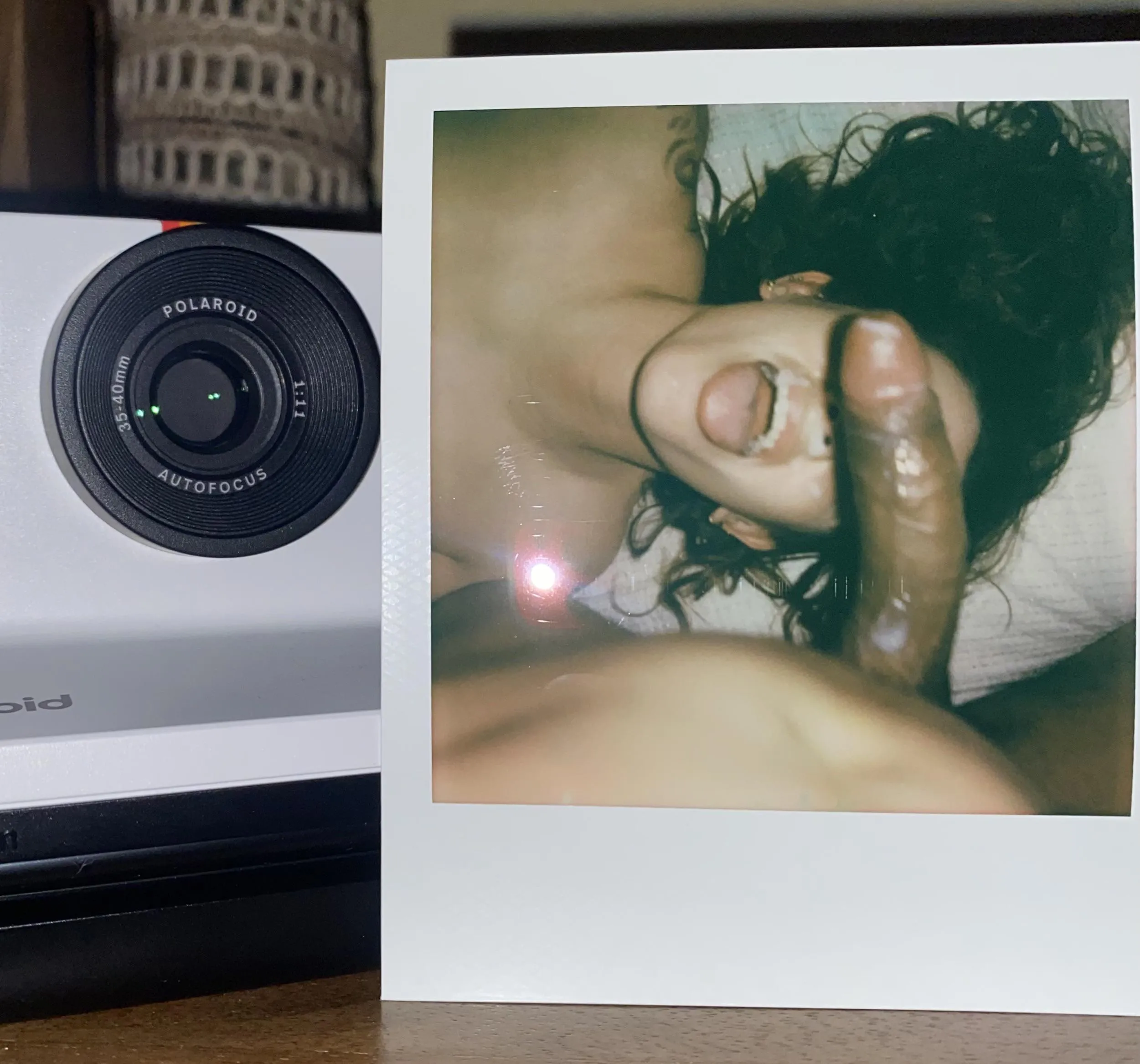 Polaroid Facial 🤤