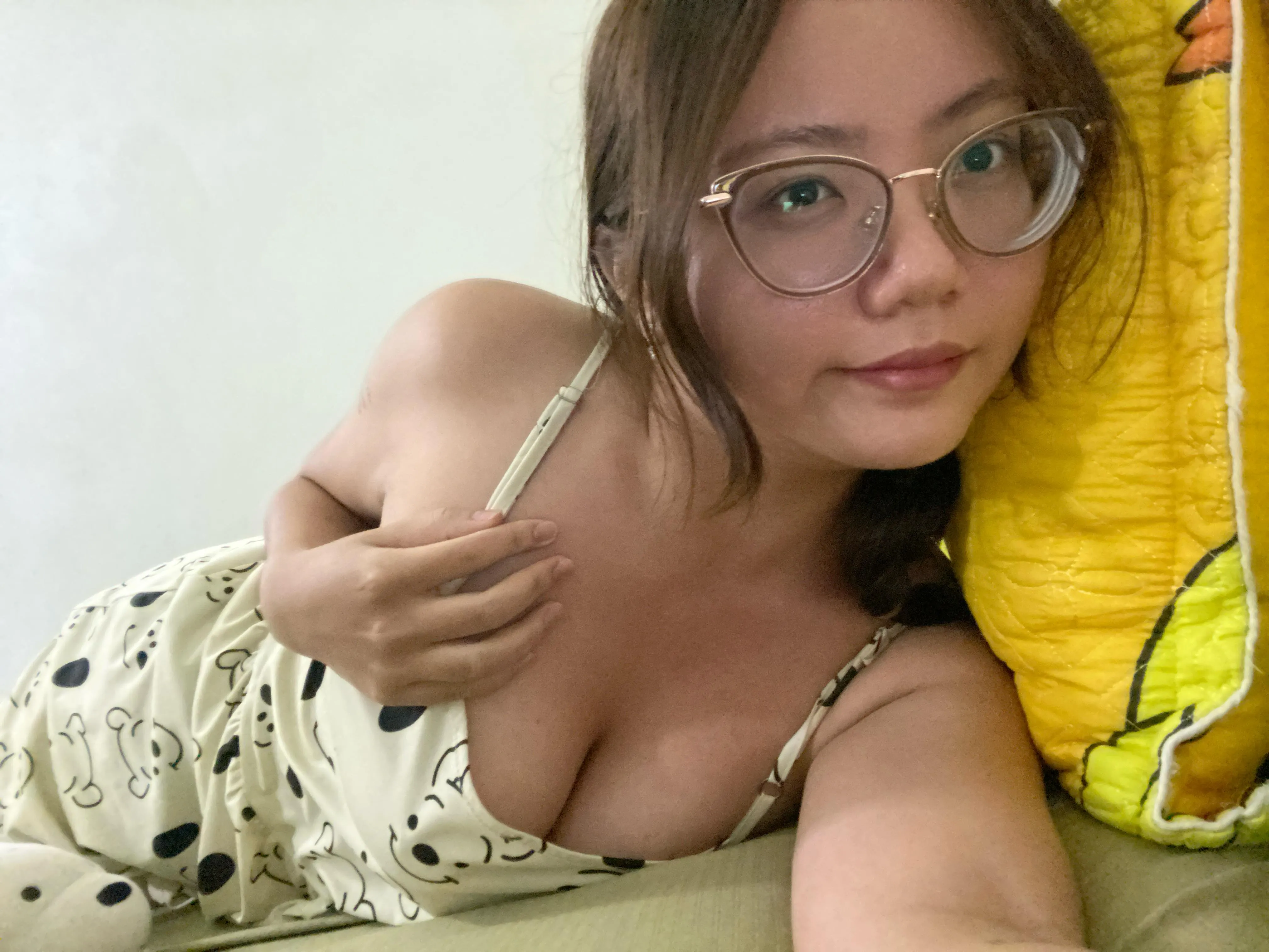 sometimes gettin pinned down affectionately makes the slickest lil mess in my bed..