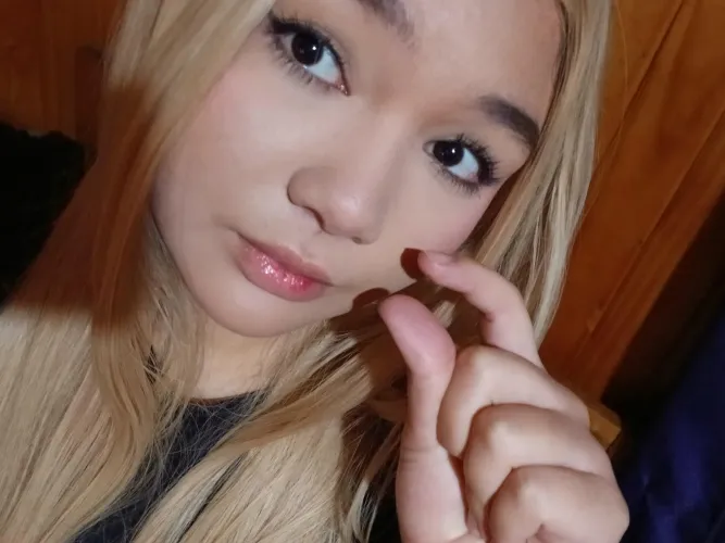 Tell me YES if you have a tiny one or if you want me to humiliate you with how disgusting you are.