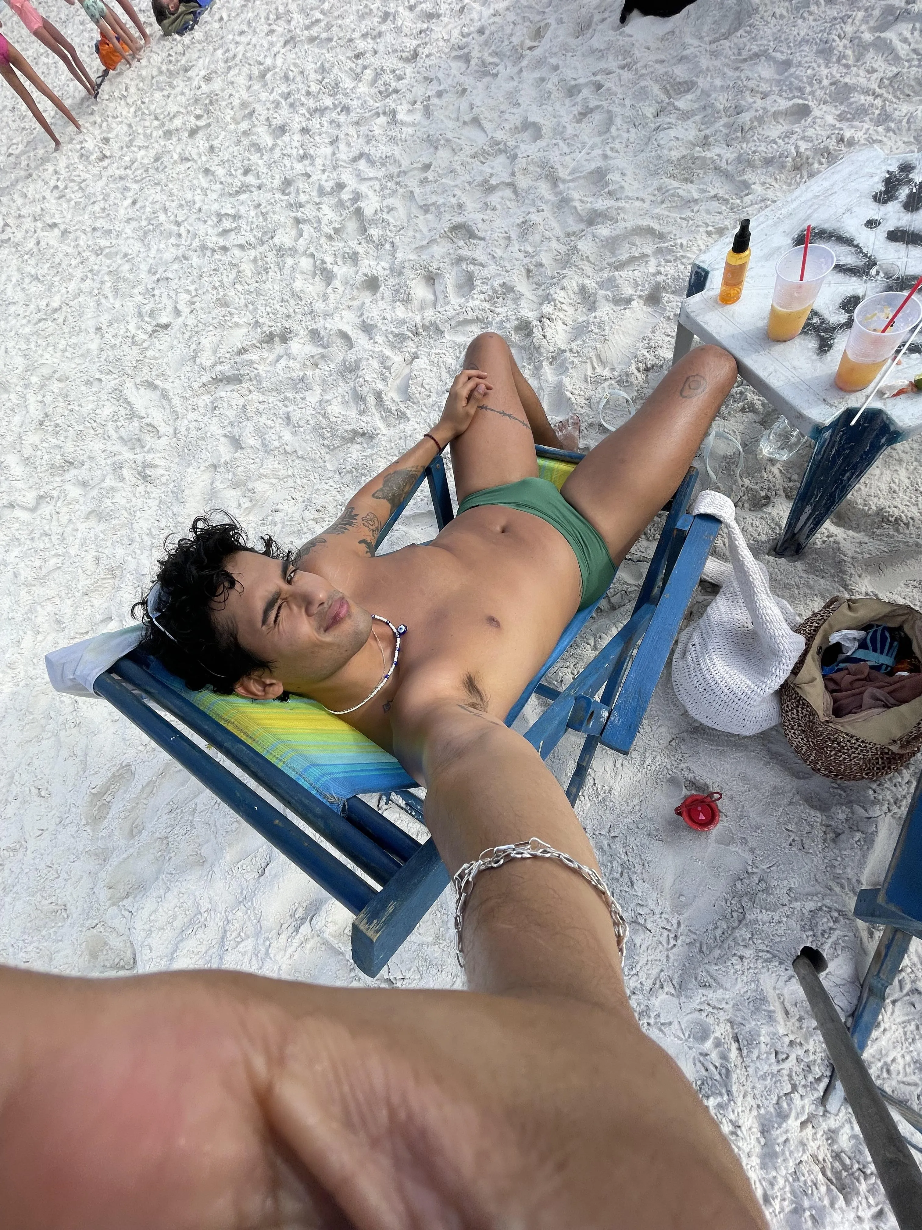 Would you take a glimpse at the beach?