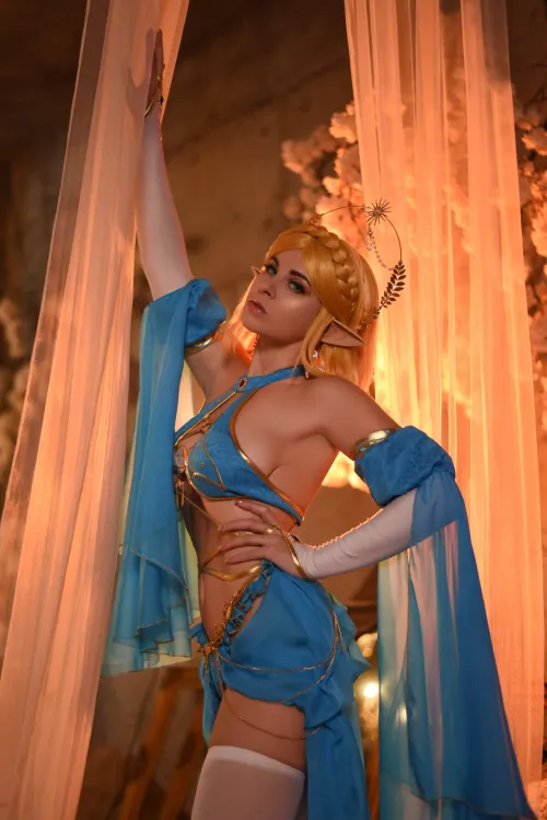 Zelda cosplay by Yuna Kairi