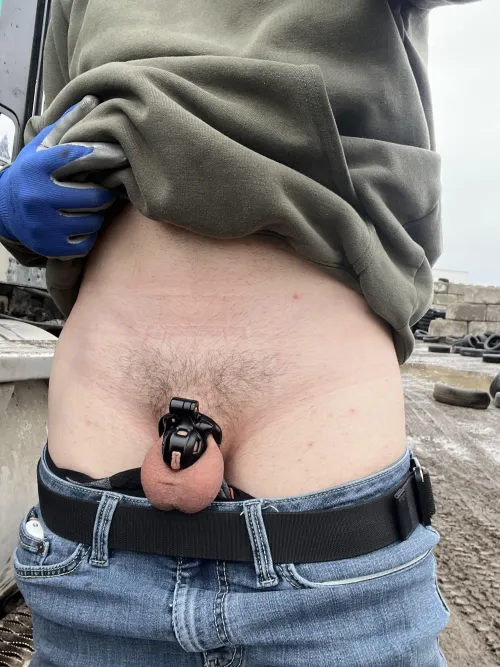 Day 28, my longest denial ever! And three weeks locked in the CUTEST cage out there, the baby narrow 😁