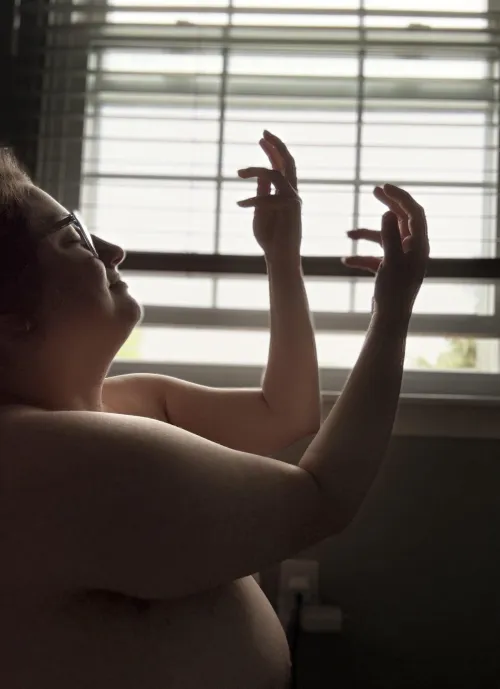 Love a backlit portrait (33F)