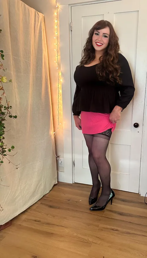 Hi, I’m here to apply for the secretary position…