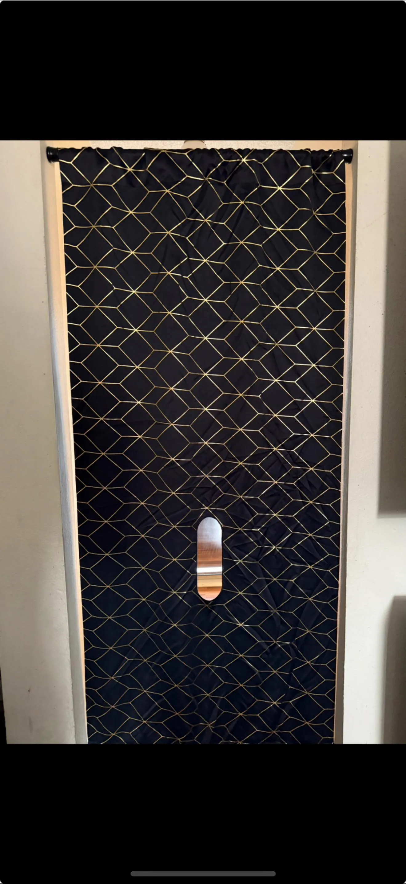 27 [91411] #LosAngeles - Glory hole In Van Nuys CA Looking to suck and get face fucked. Wet pussy mouth here!!