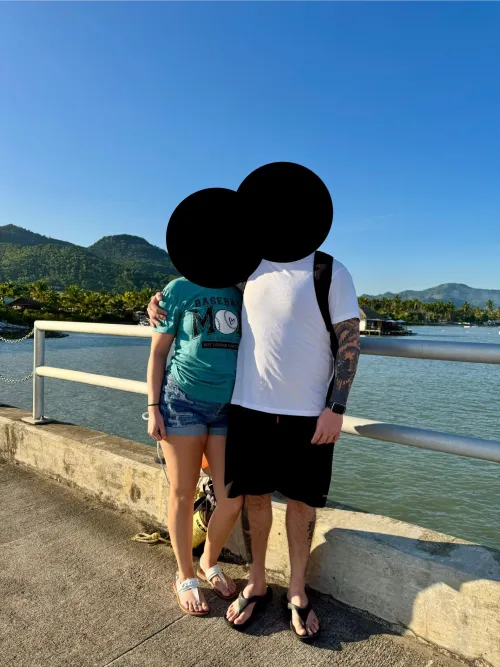 37m 35f we will be there 5/17-5/18