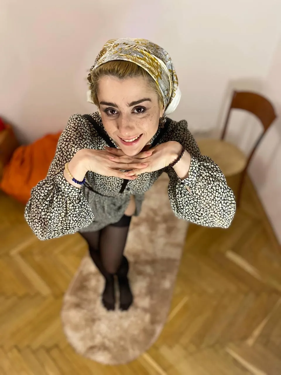 Can I be your favourite girl CHECK COMENTS