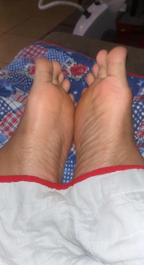 Come tickle the soles 🤭