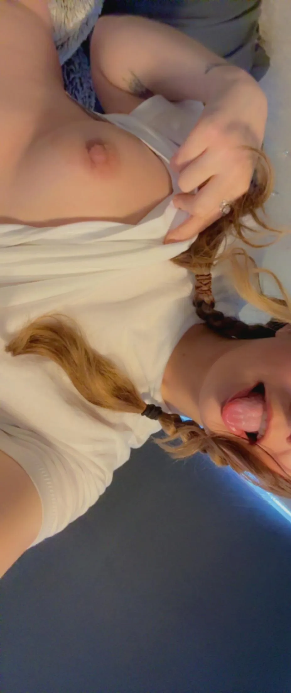 I bet you could change the shape with your tongue 👅