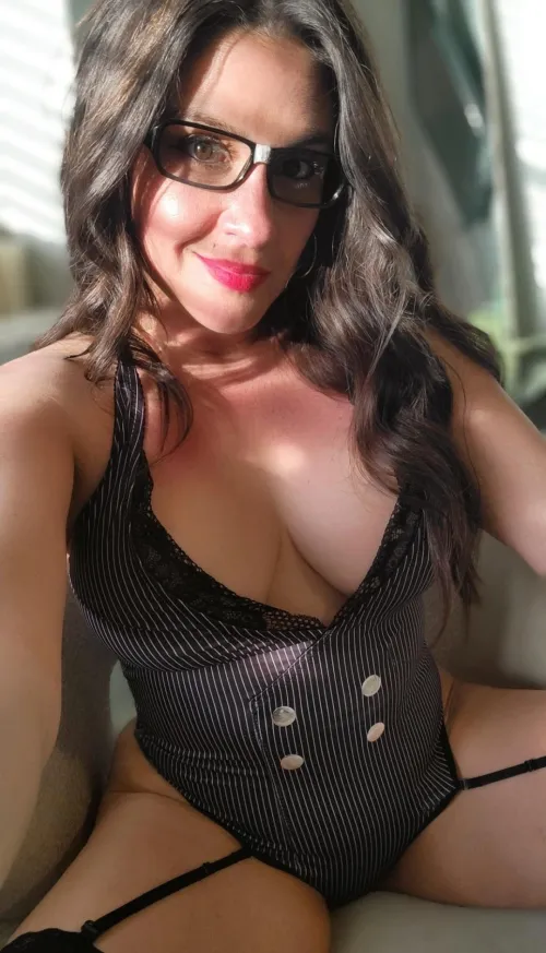 I could be your reason to cancel plans…