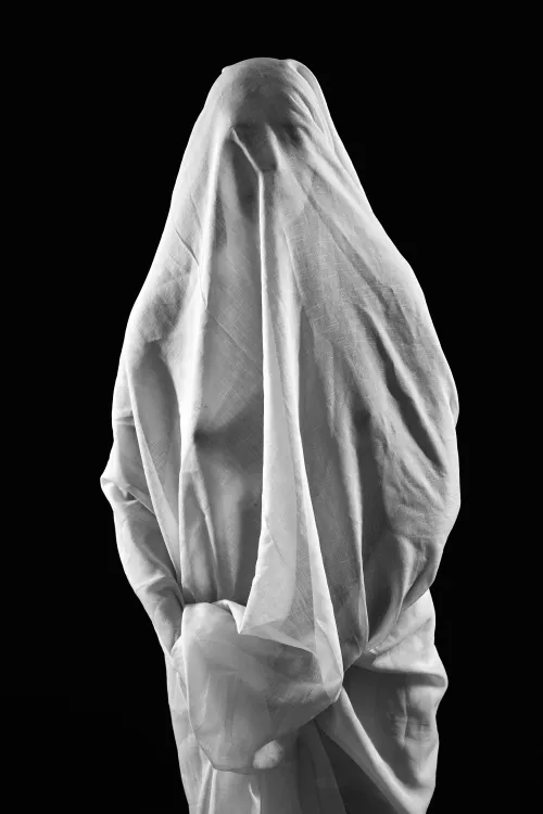 Love taking creative sexy photoshoots! 💅 Can you notice the nipple?