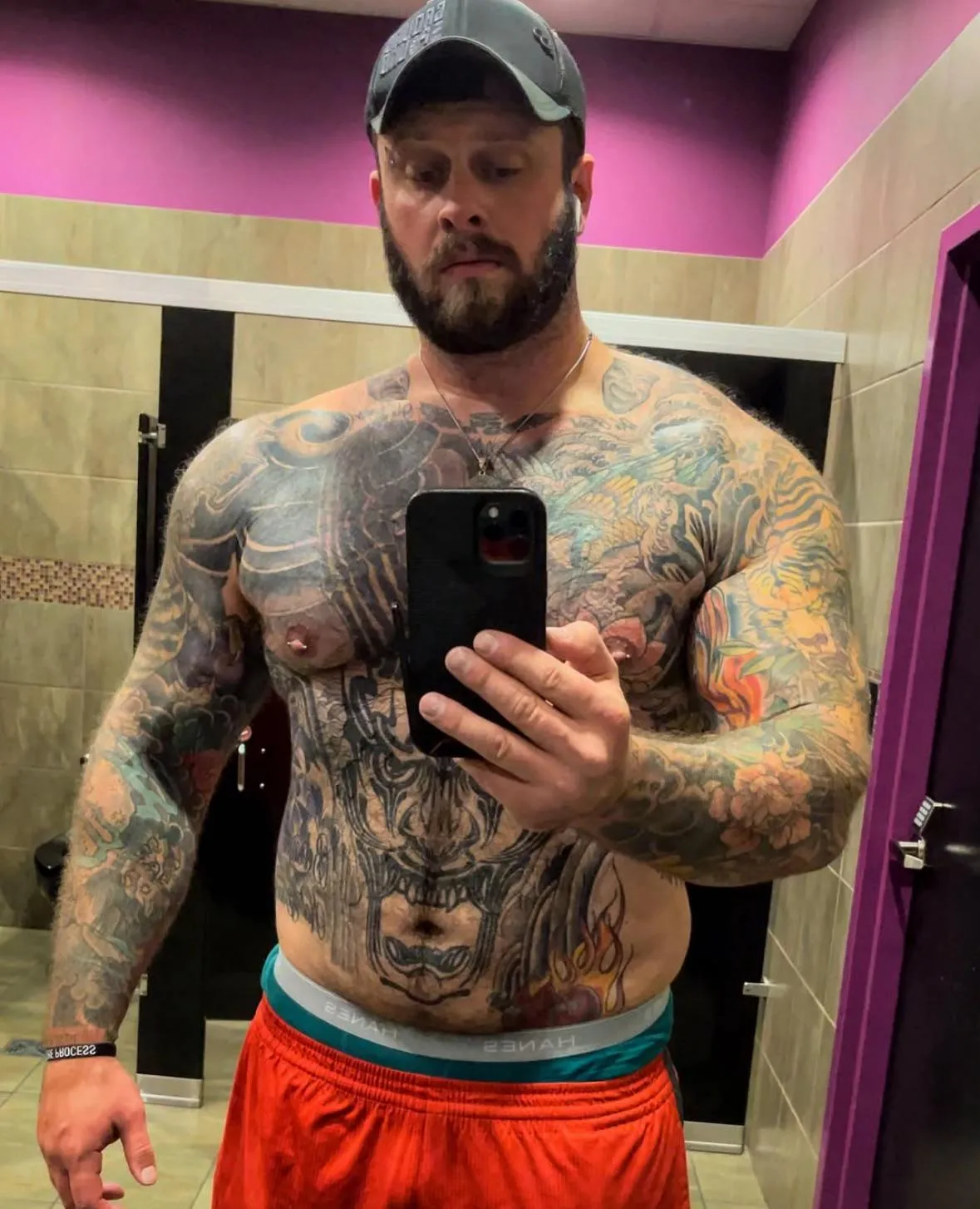 (M) looking for (f) for some fun