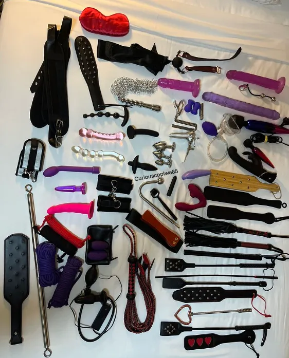 (MF) Playtime in session. The Toy bag that come with us everywhere.