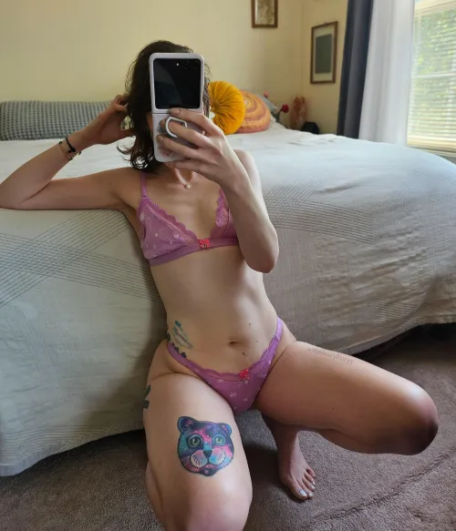 [F]eeling so sexy in my matching set