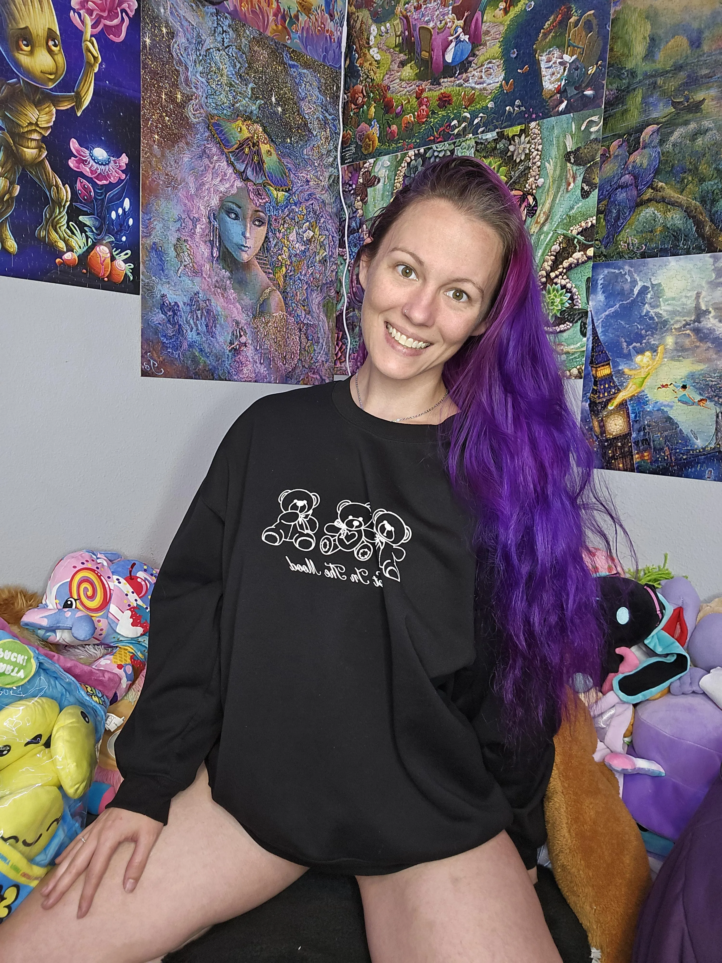 It's comfy tuesday [F]