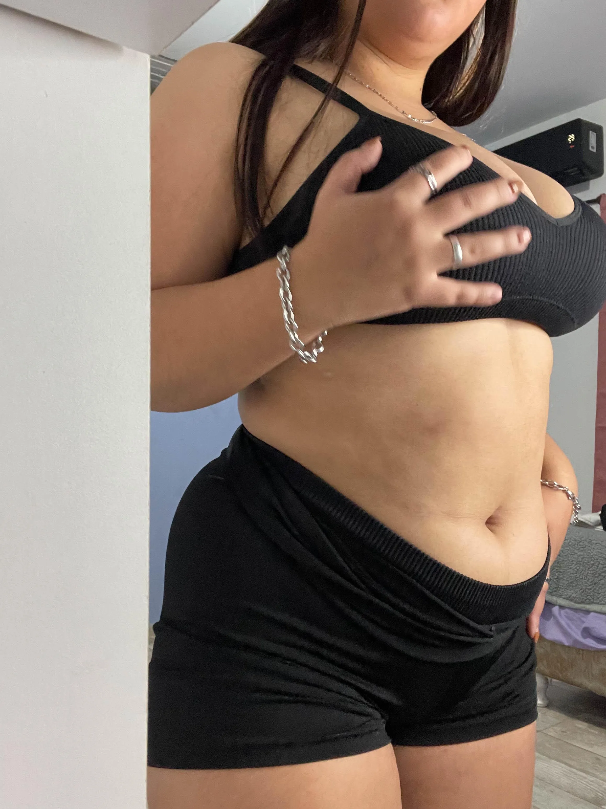 just gained 36lbs binge eating, should I eat more or do I look perfect in this size?