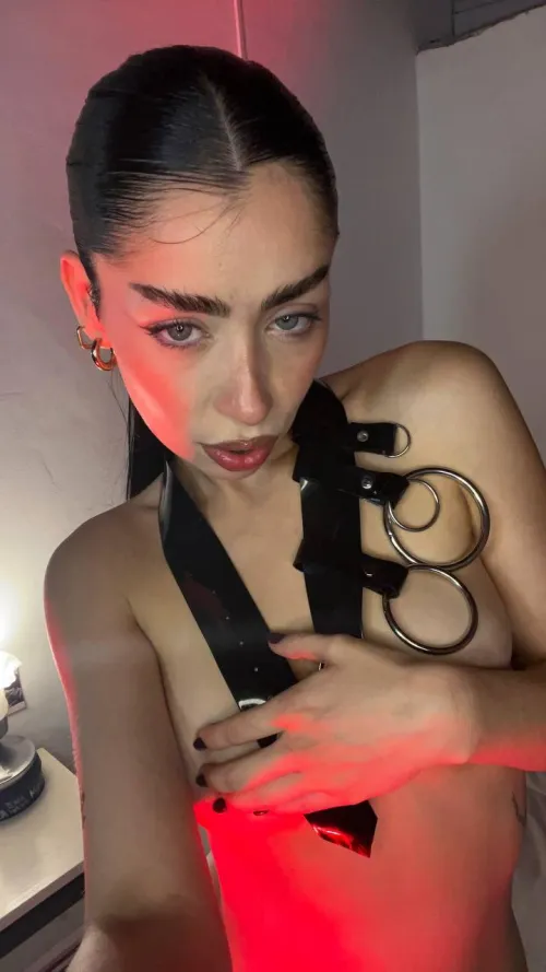 Ready te jerk on me tonight?