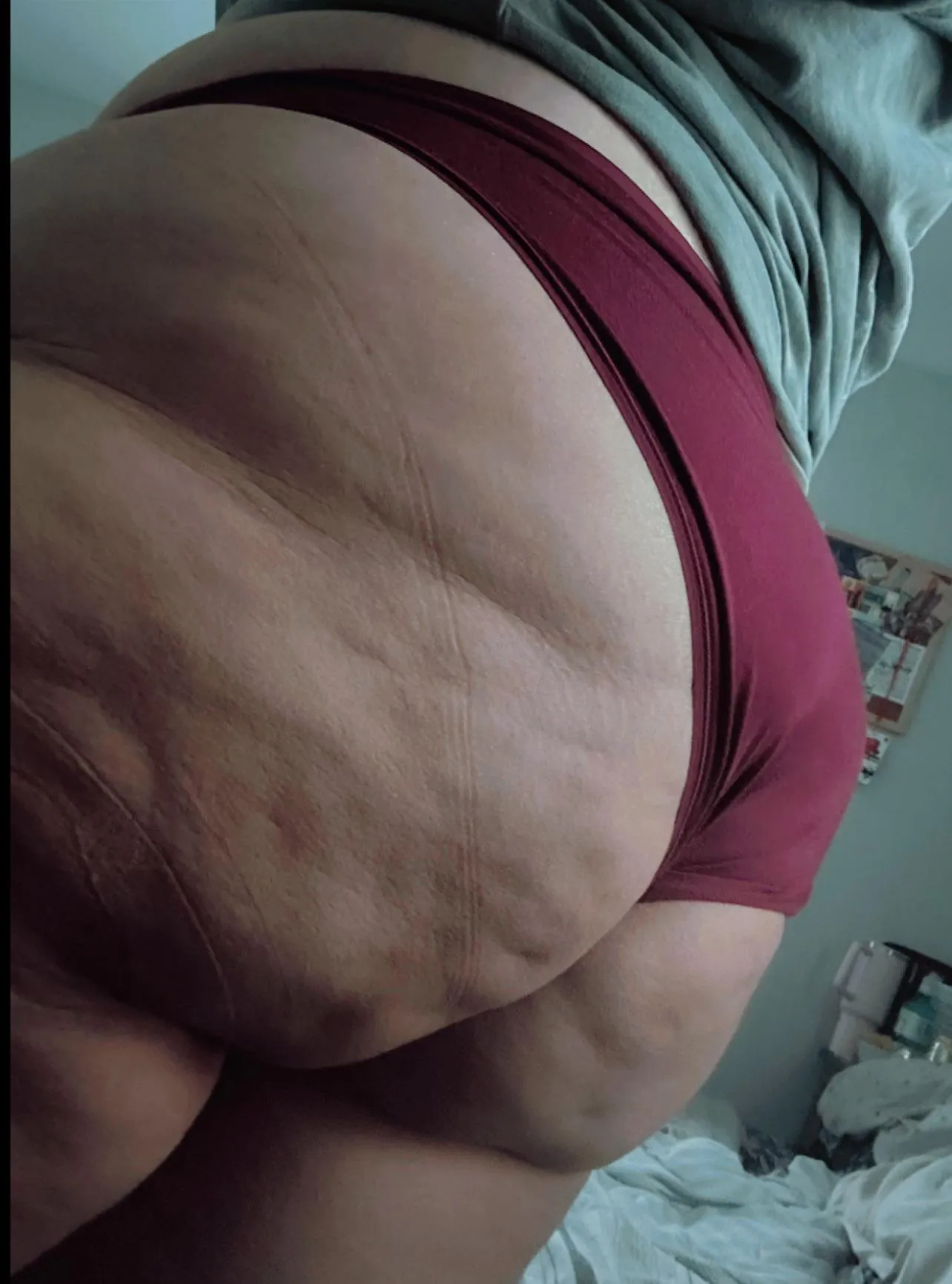 An ass that deserves to be worshipped