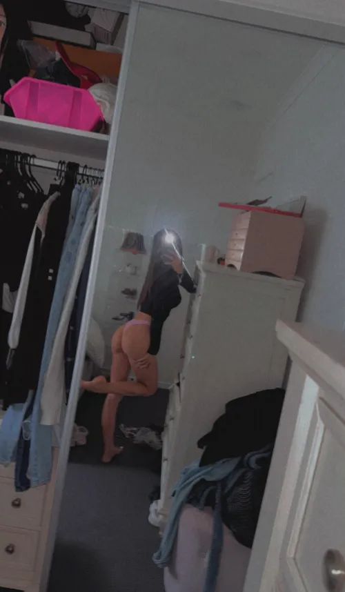 Going to bed a little wet tonight 😏