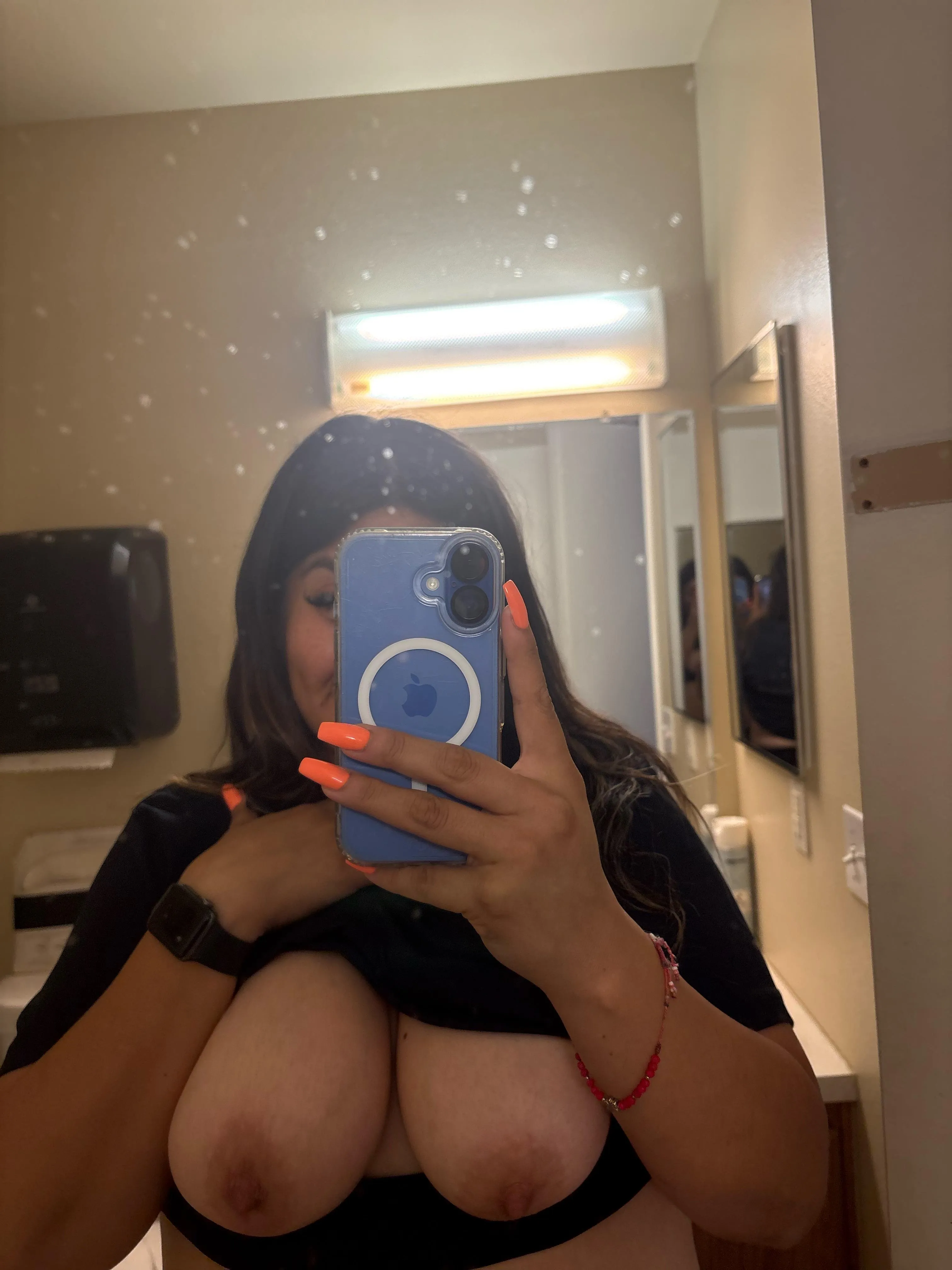 Would you fuck me at work, degrade me 💓