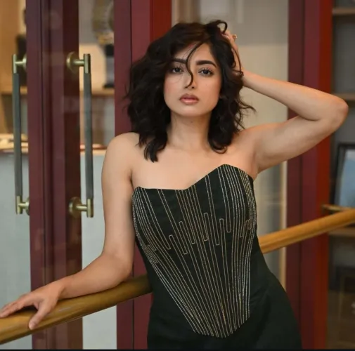 Aaj joto jome thaka maal, Isha r bogole ber korbo