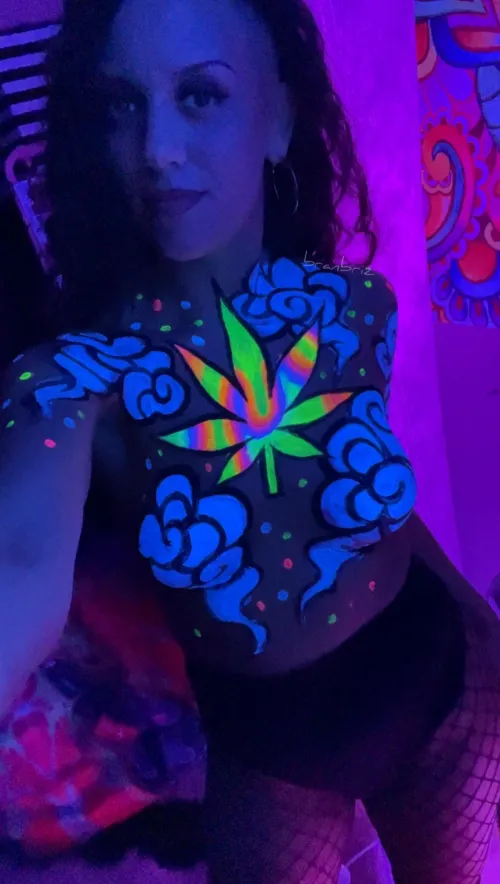 Since you guys liked my painting in daylight, here's what it looked like in blacklight!