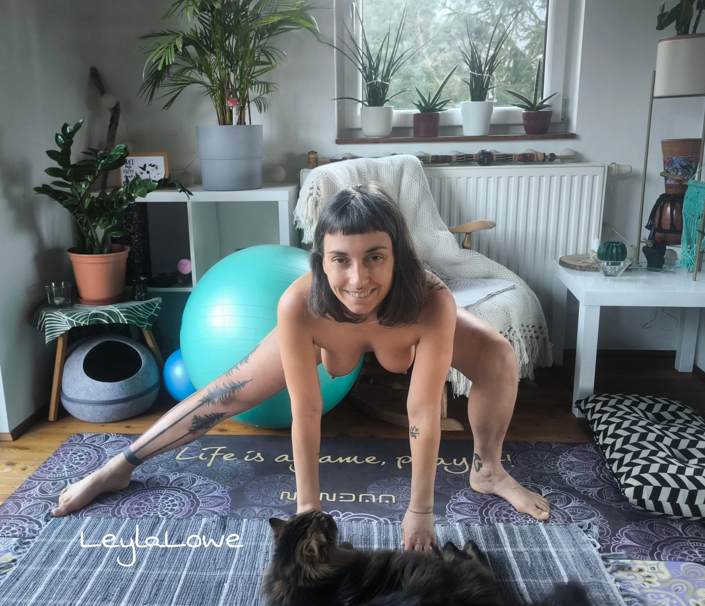 There is no naked yoga without a pussy