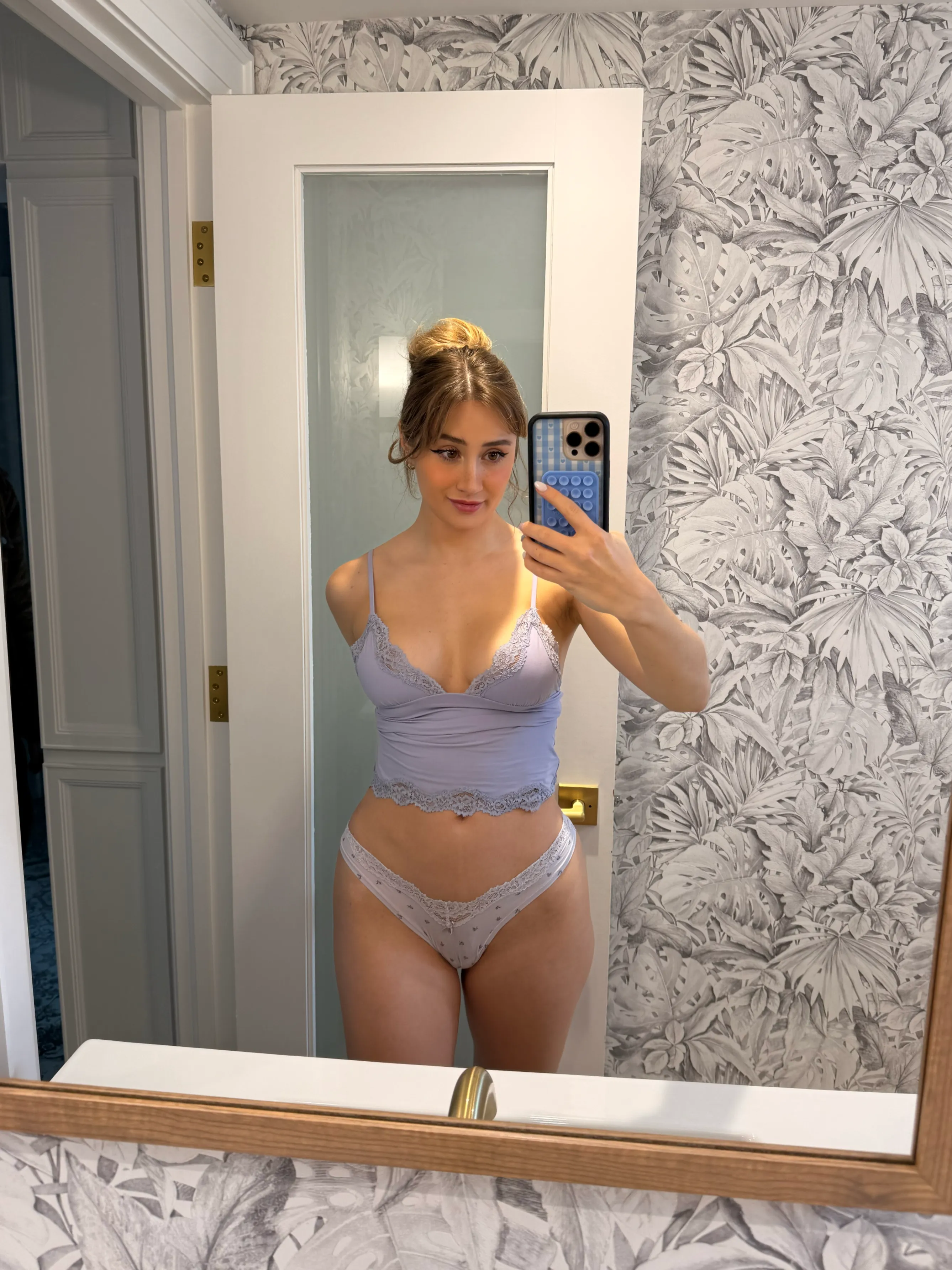 feeling sexy and hot in the mirror