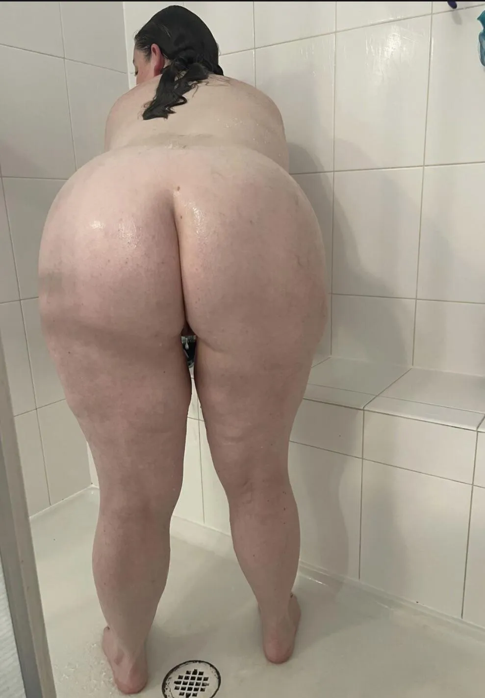 Happy Slipperywhenwet Saturday