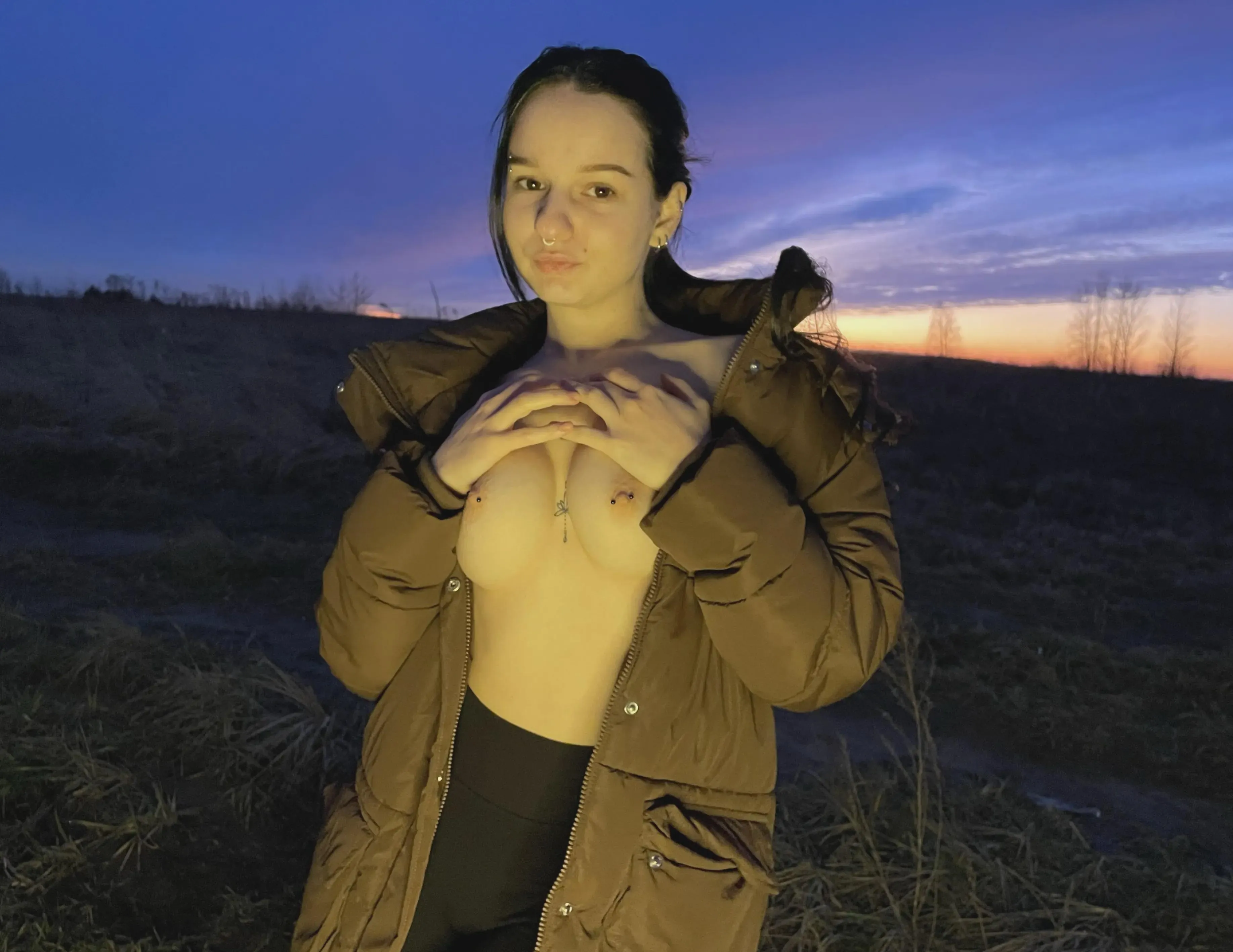 Im in the woods and Im alone and Im taking hot pictures